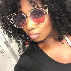 Meet your Posher, Candace